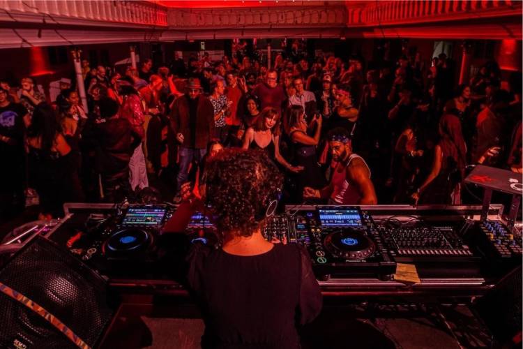 DJ landscape DJ landscape